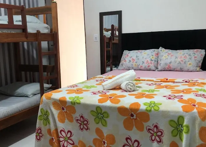 Valley House - Hostel