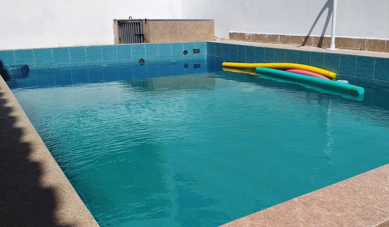 Valley House - *